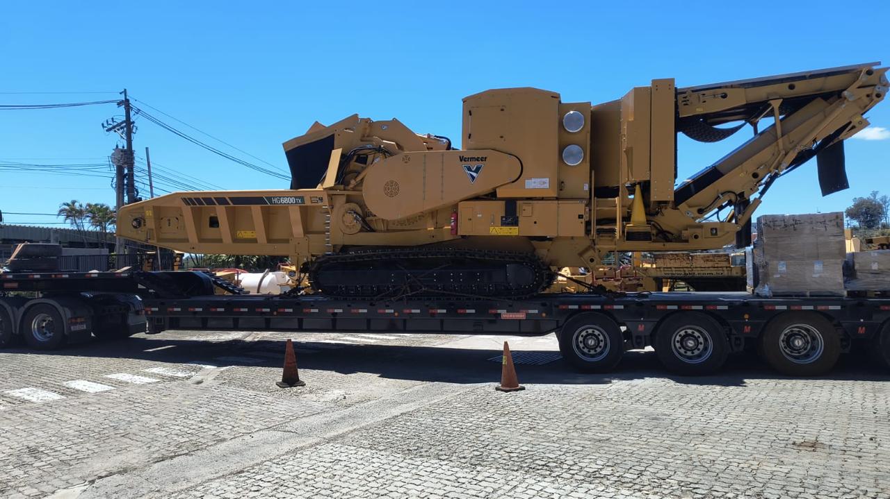 Caminhão Alfa Transportes 2